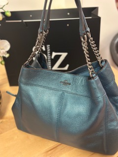 Evening crossbody styling